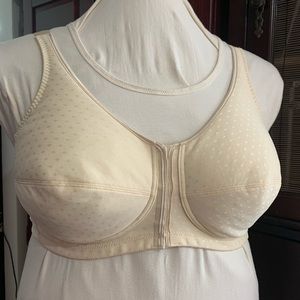 NWT Amoena HELENA 42DD Wire Free Mastectomy Bra